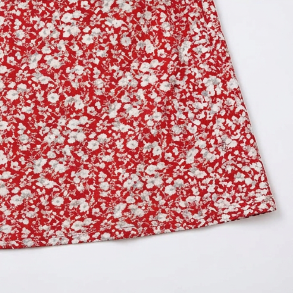Veluna | V-Neck Floral Dress