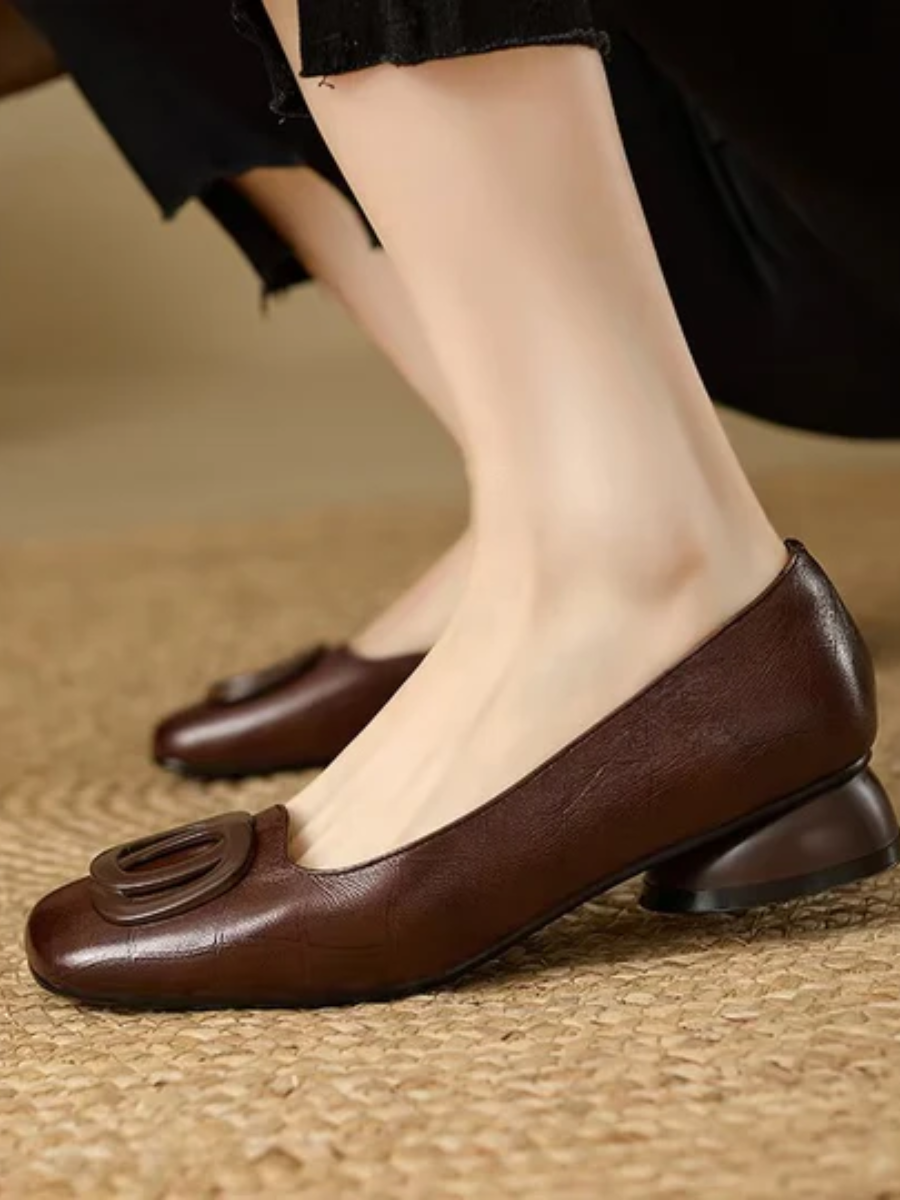 Vera | Square-Toe Leather Flats