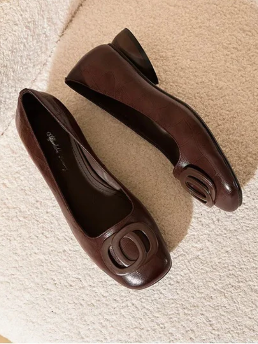 Vera | Square-Toe Leather Flats