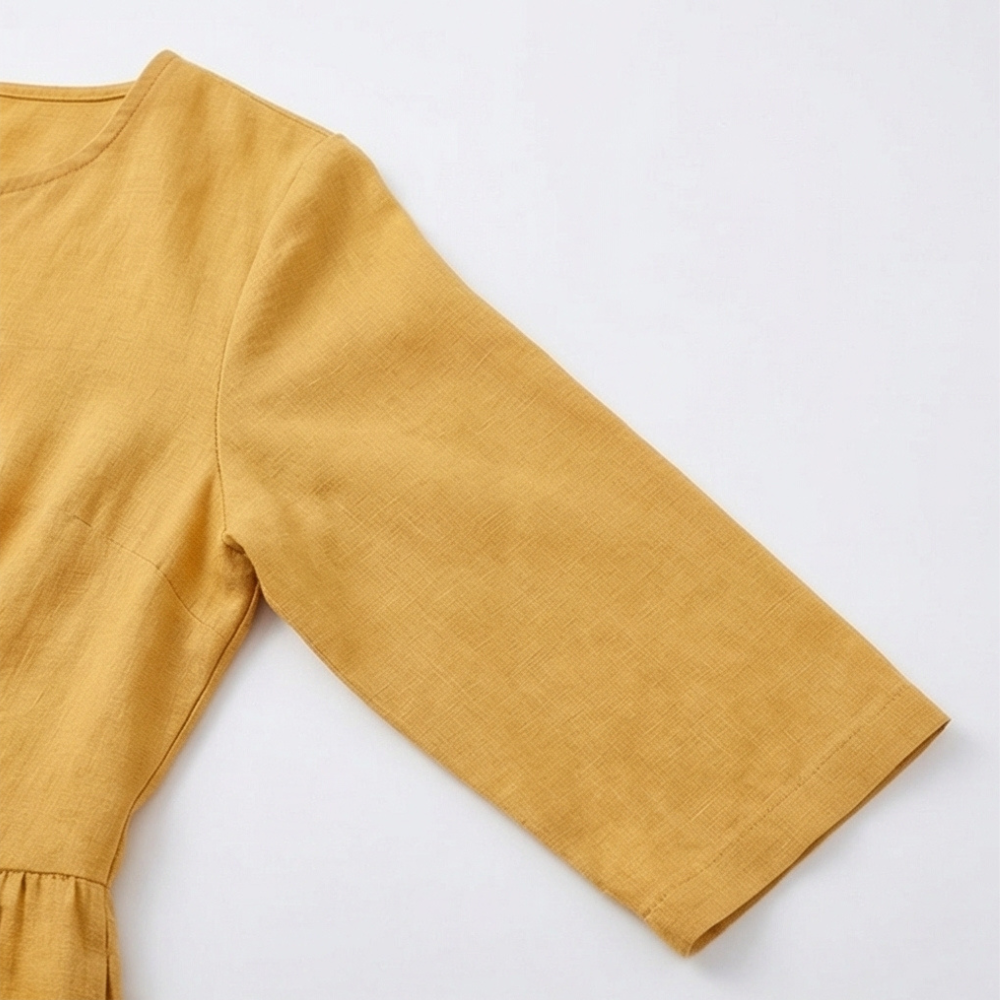 Solenne | Relaxed V-Neck Midi Dress