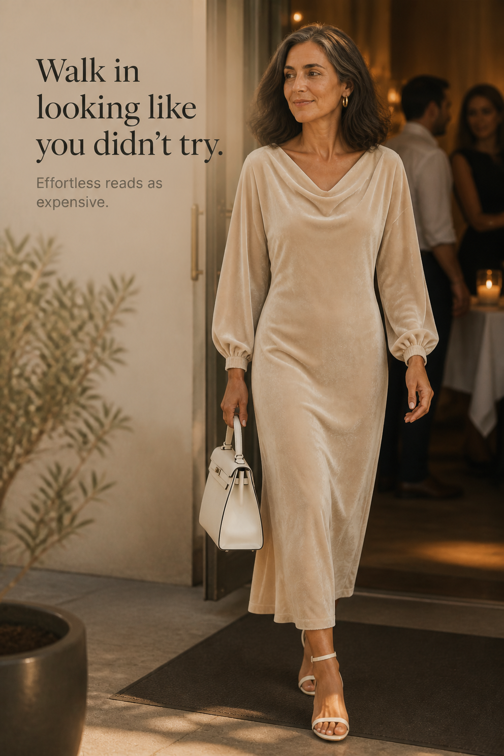 Velvienne | Velvet Round-Neck Midi Dress