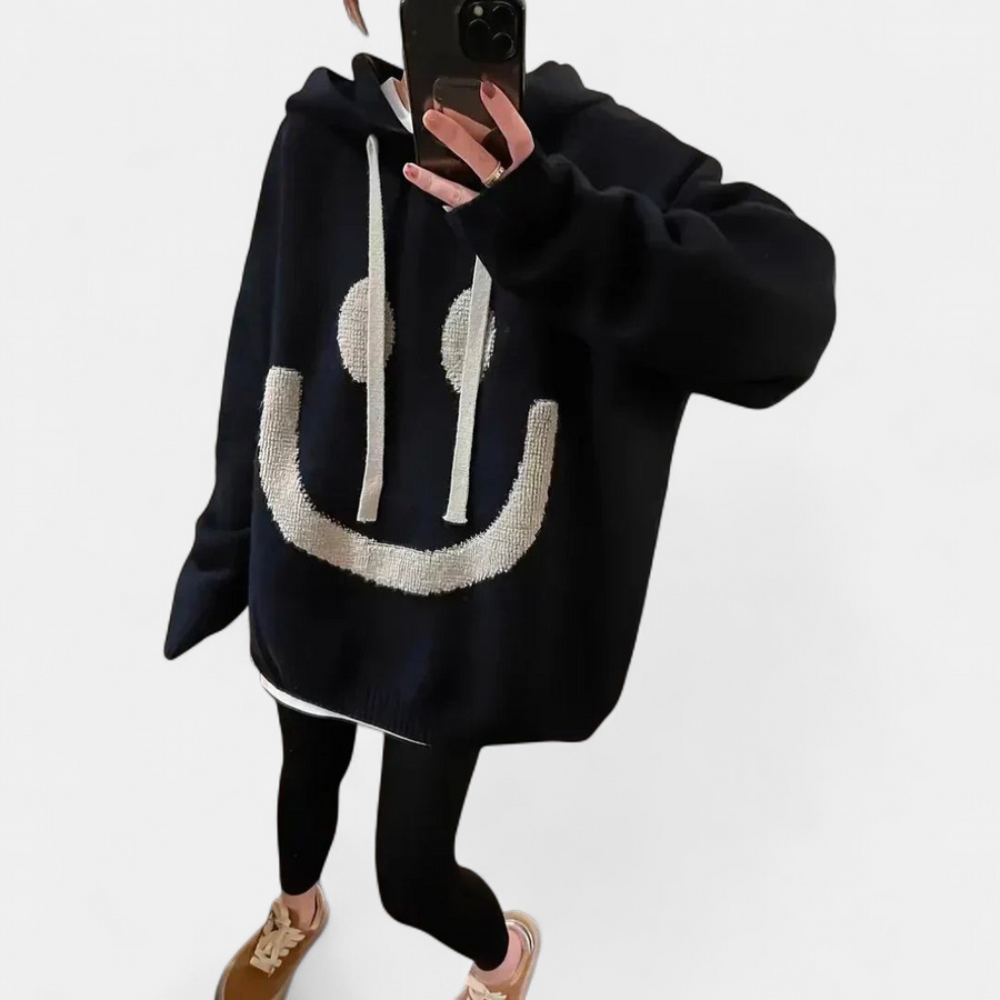Smiley | Oversized Graphic Hoodie