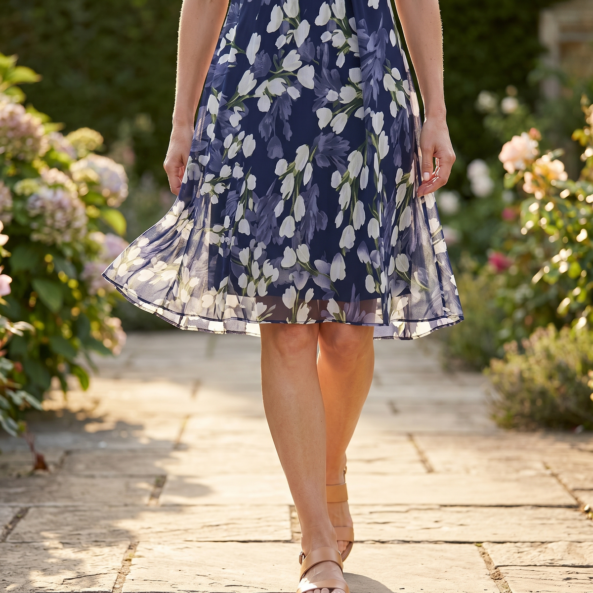 Florenza | Navy Floral Midi Dress