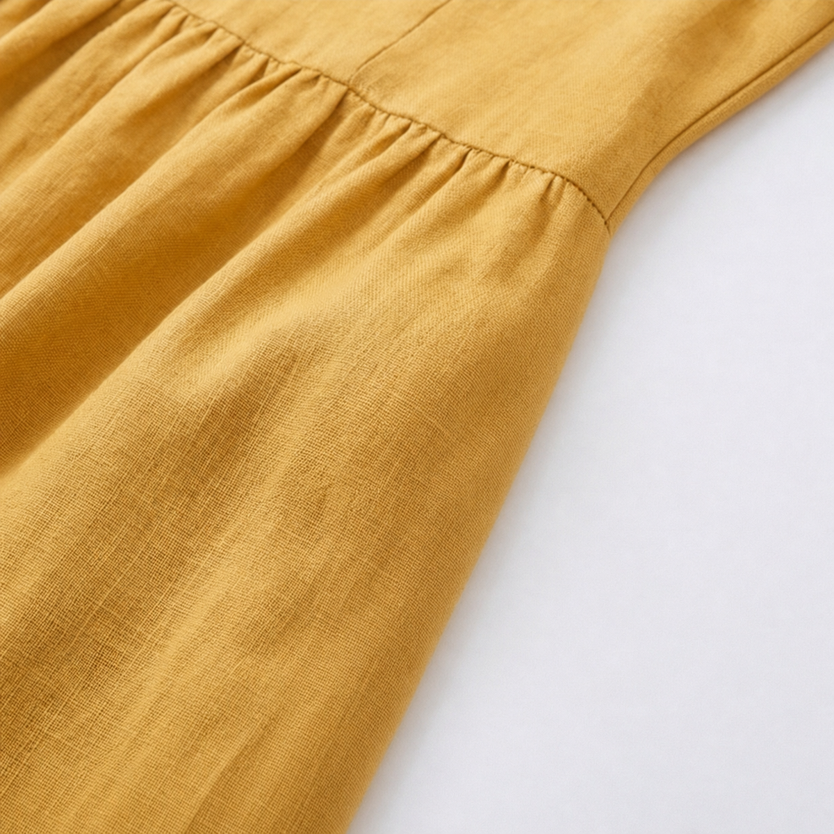 Solenne | Relaxed V-Neck Midi Dress