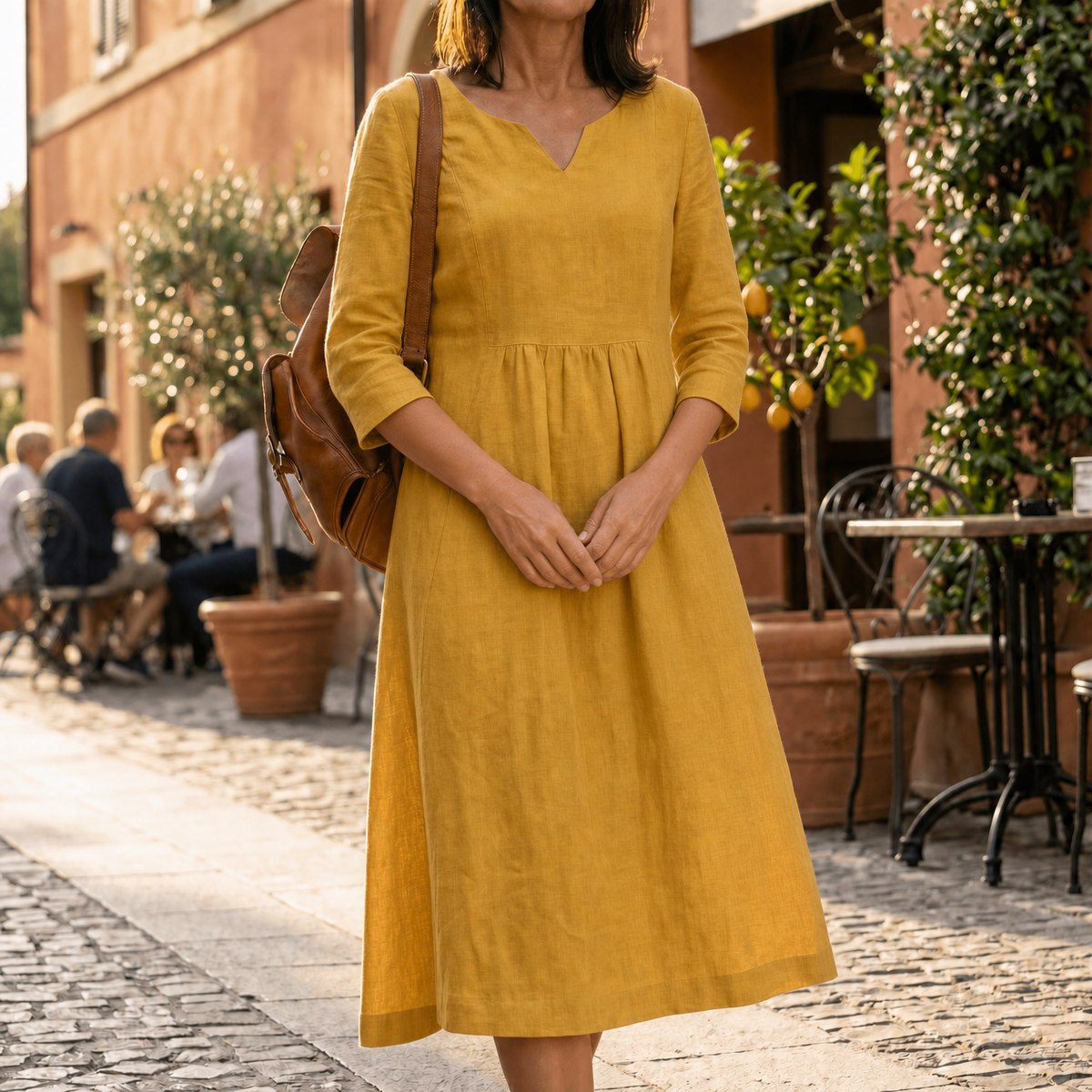 Solenne | Relaxed V-Neck Midi Dress