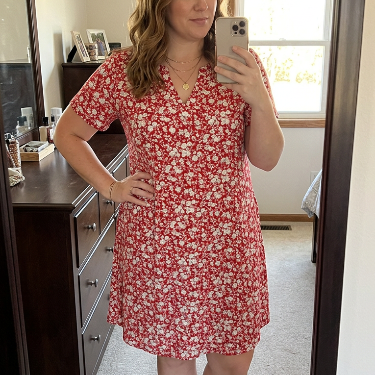 Veluna | V-Neck Floral Dress