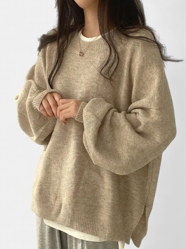 Kiara | Split-Hem Knit Sweater
