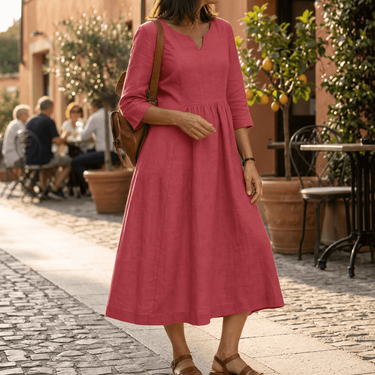 Solenne | Relaxed V-Neck Midi Dress