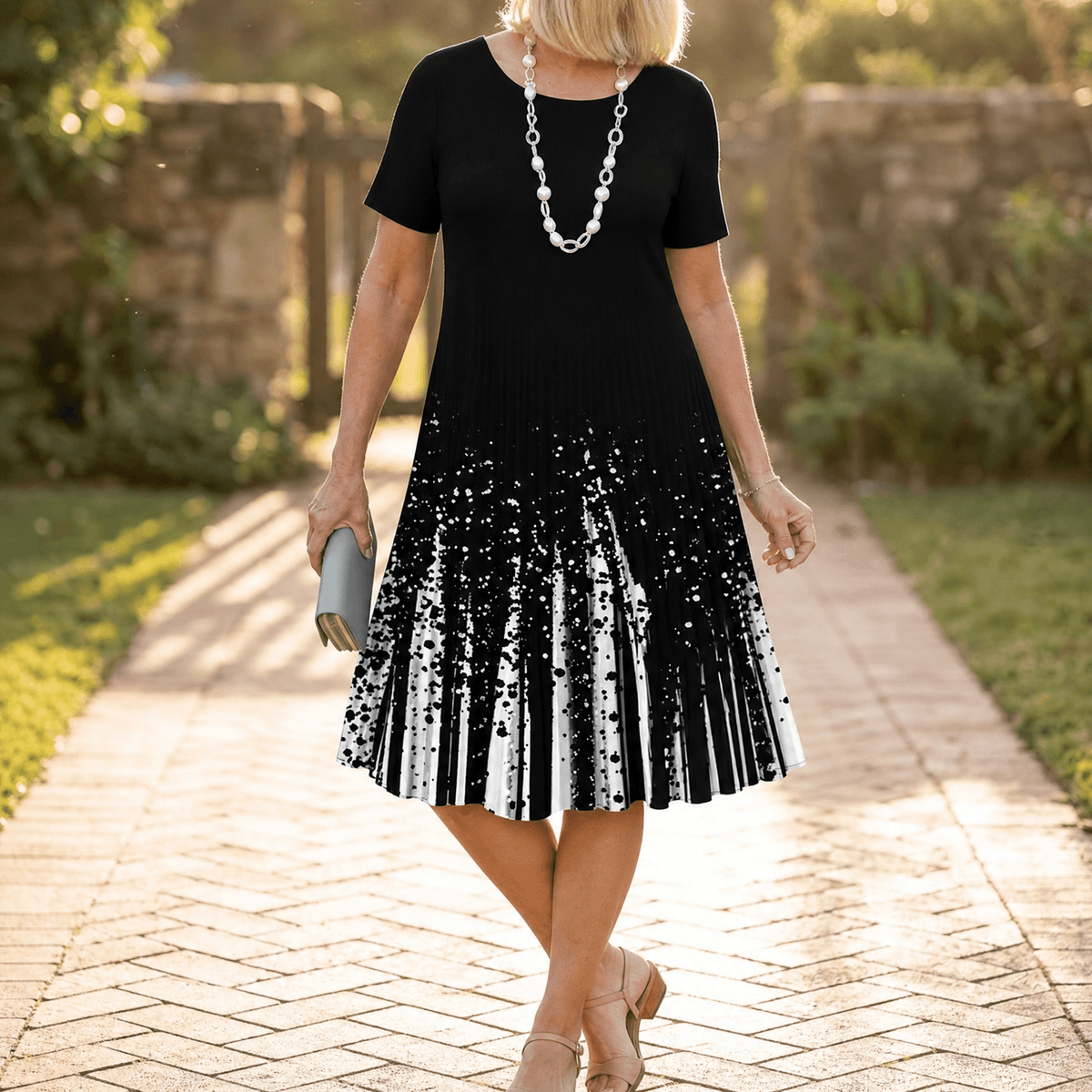 Vivara | Pleated Gradient Print Dress